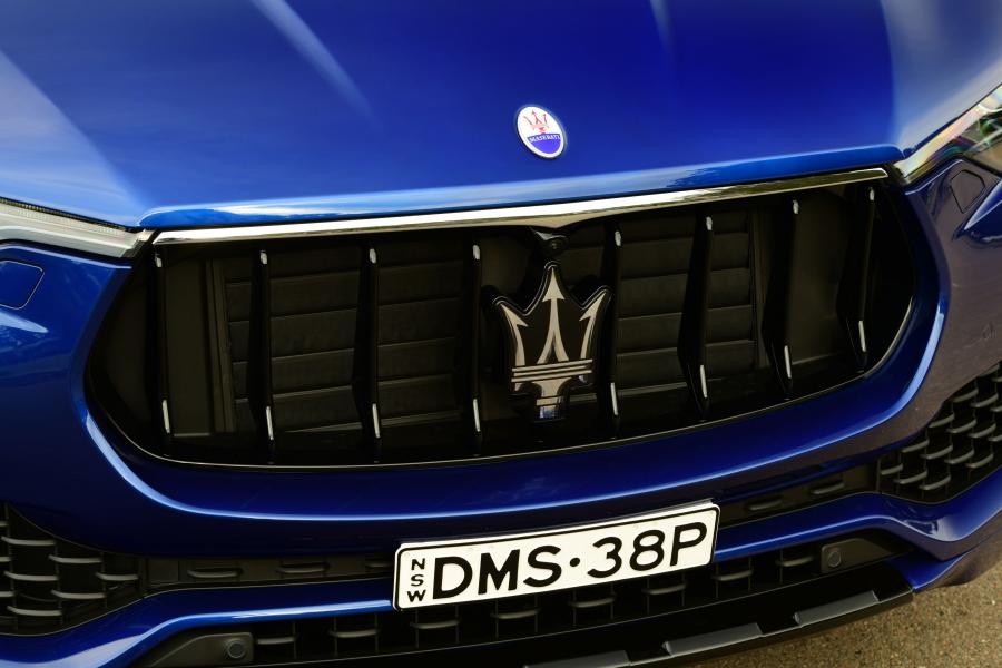Детали экстерьера Maserati Levante S Q4 GranSport 2017 года  (AU) (фото 34 из 36)